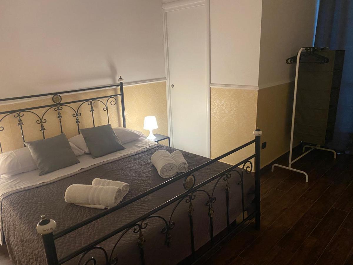 Bed and Breakfast Reginella à Naples Extérieur photo