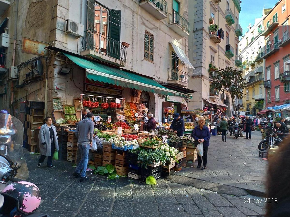 Bed and Breakfast Reginella à Naples Extérieur photo